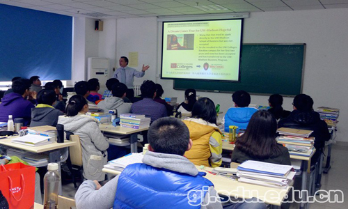美国威斯康辛大学麦迪逊分校定向班3.jpg