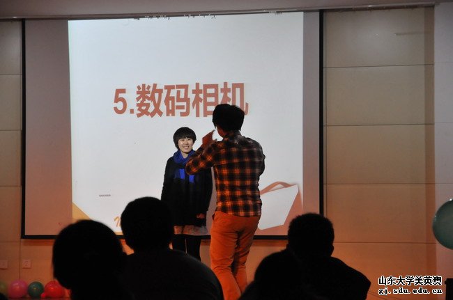              猜词游戏  " 许老师